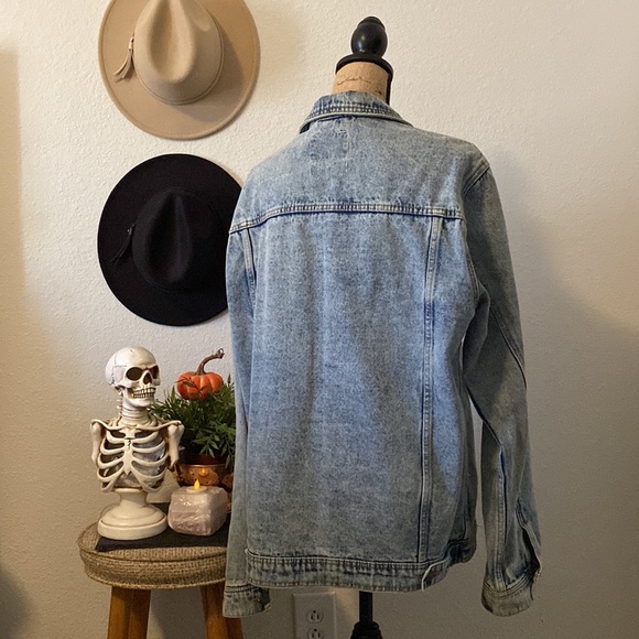 Men’s Denim Jacket - Picture 5 of 6
